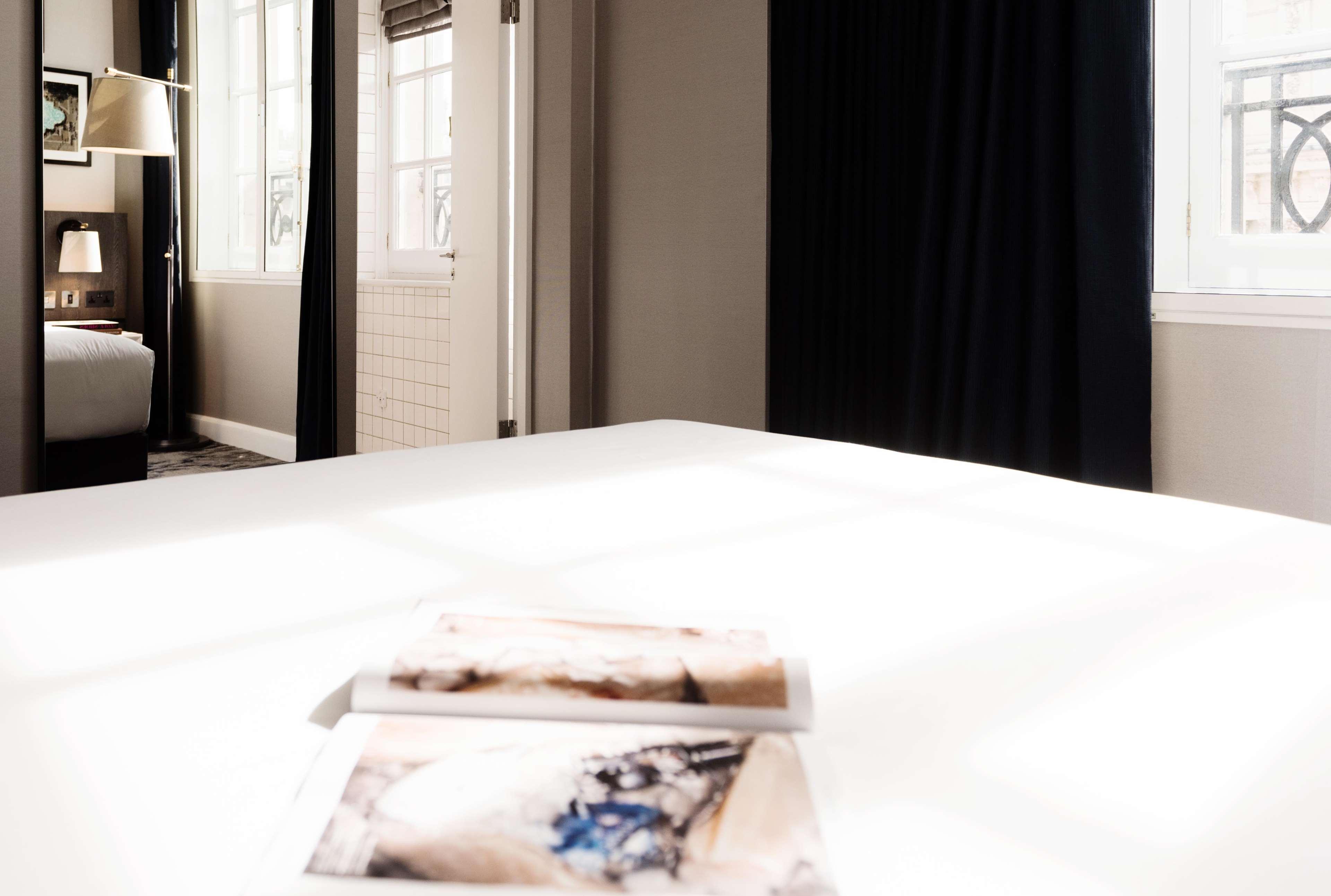The Trafalgar St. James, Curio Collection By Hilton Hotel London